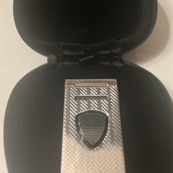 Conino Lamborghini authentic refillable flint lighter and case - Picture 3 of 12